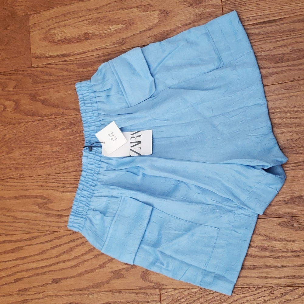 Zara Pull On Cargo Shorts Small